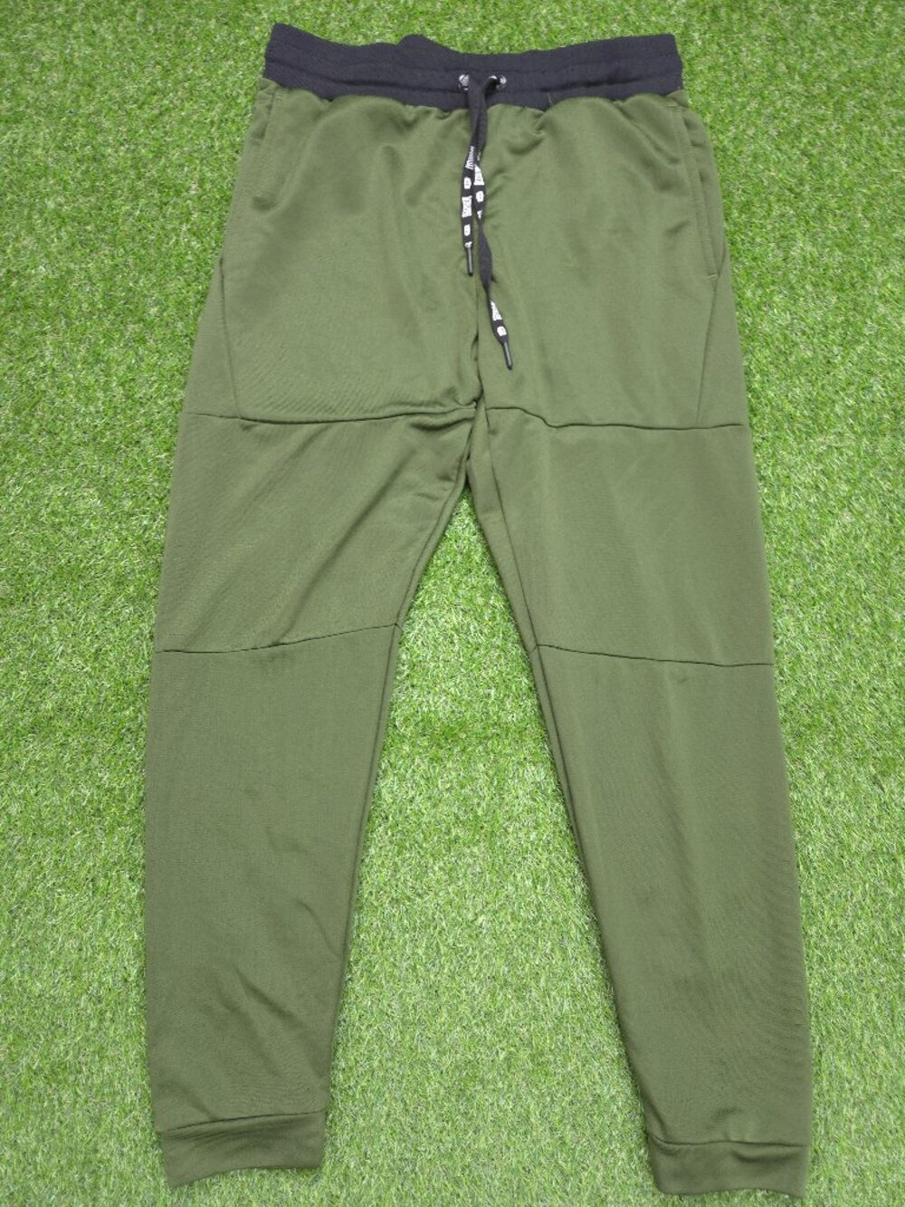 Tapout X WWE Joggers Pants Mens Medium Green Sweatpants Training Gym Workout